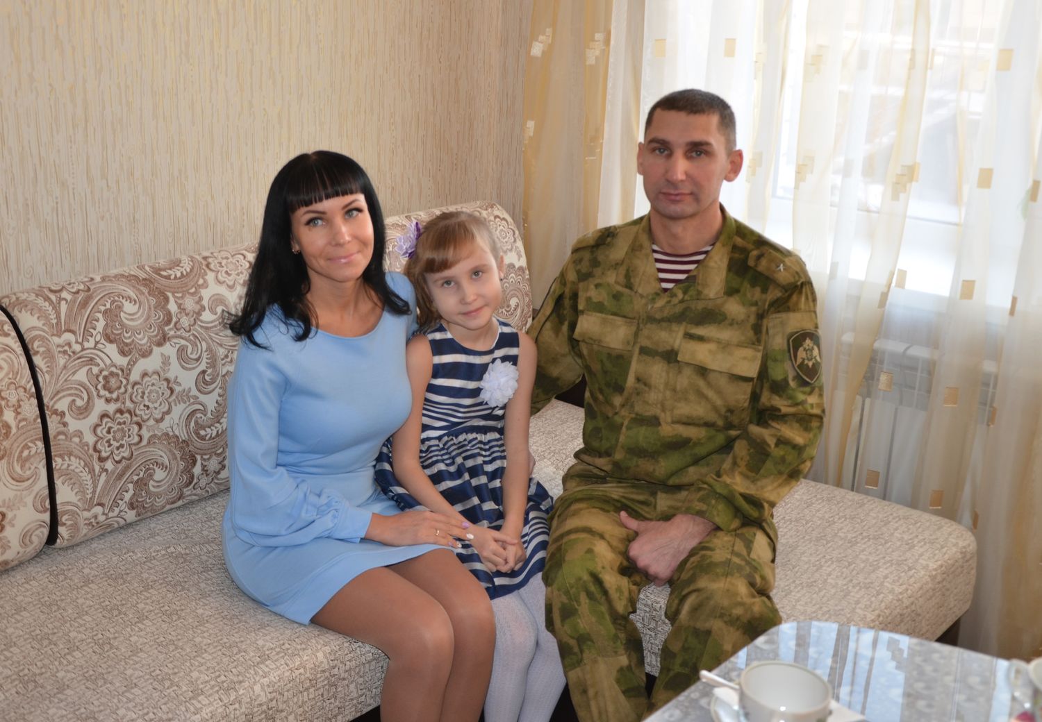 Долгожданное новоселье: 146 семей военнослужащих Росгвардии получили новое жилье в Богородске  - фото 1
